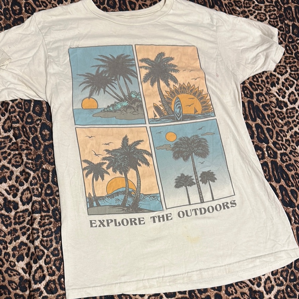 Explore the Outdoors Graphic T-Shirt - Cream